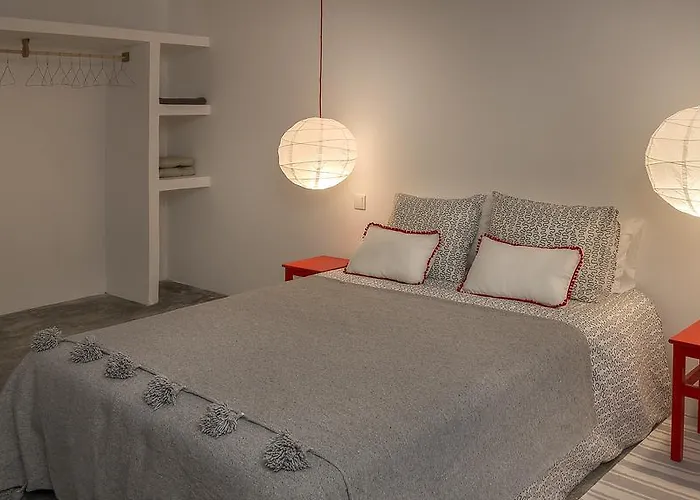 Venkovský dům Calheta Beach House T1 *